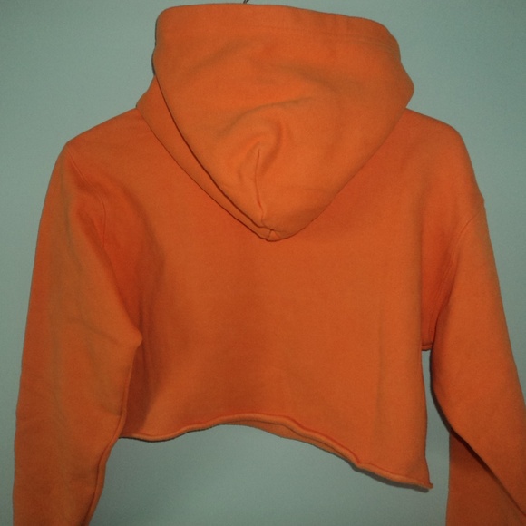 TNA Heavyweight Cropped Fleece Sweater - Picture 2 of 4